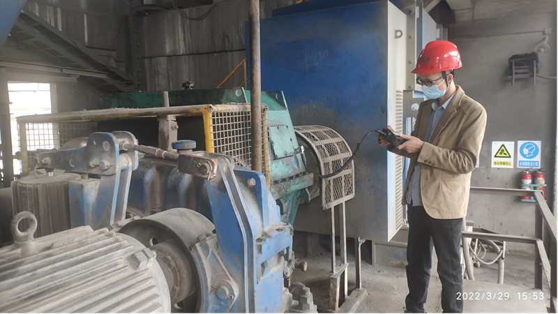鹿寨正菱水泥-檢測場内設備運行數據